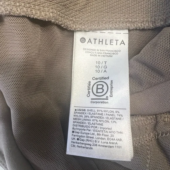 Athleta Women's Tan Headland Hybrid Cargo Pants - Picture 6 of 6